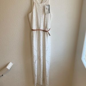 NWT cream long lace dress size medium